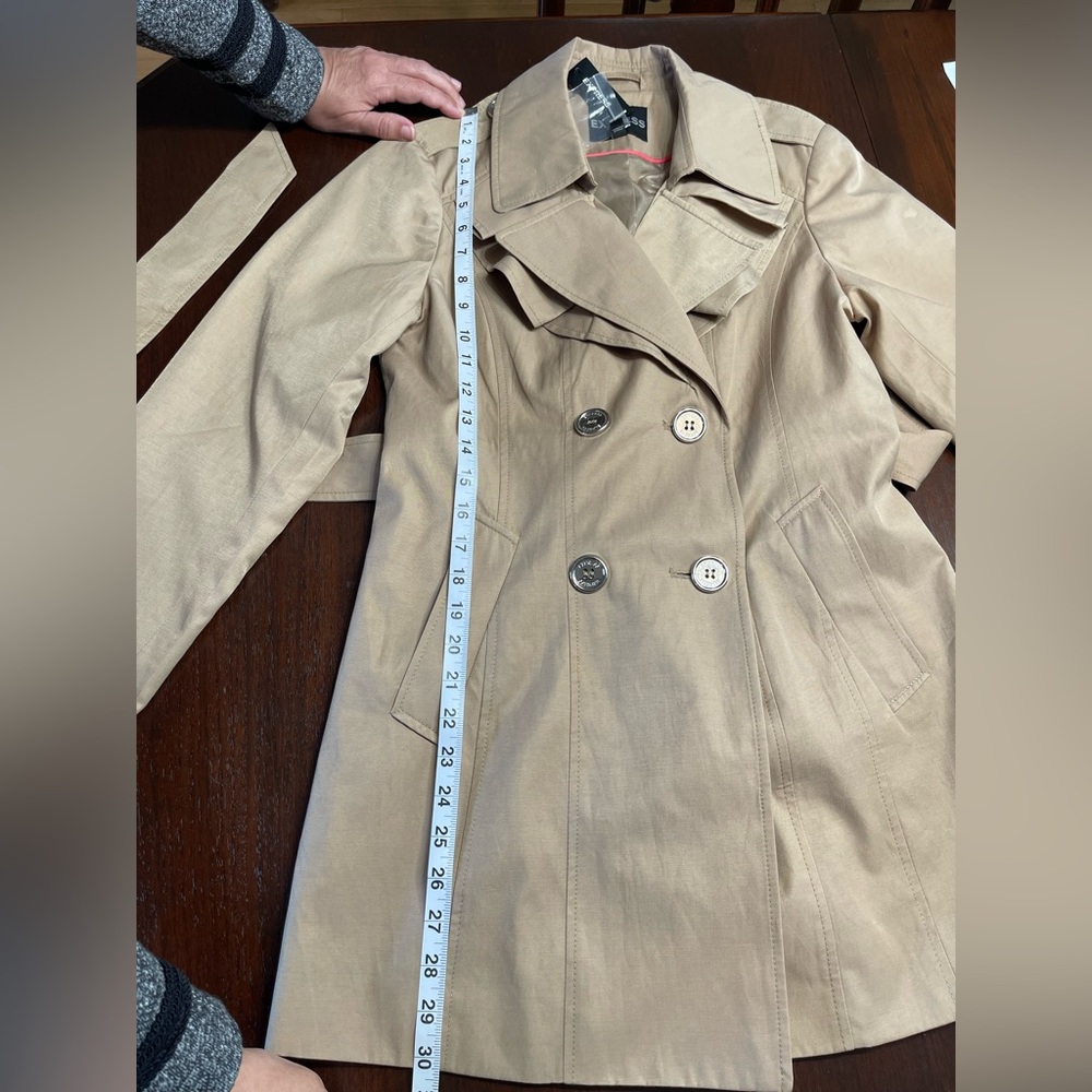 Express Tan Trench Coat with Notched Lapels - Picture 11 of 15